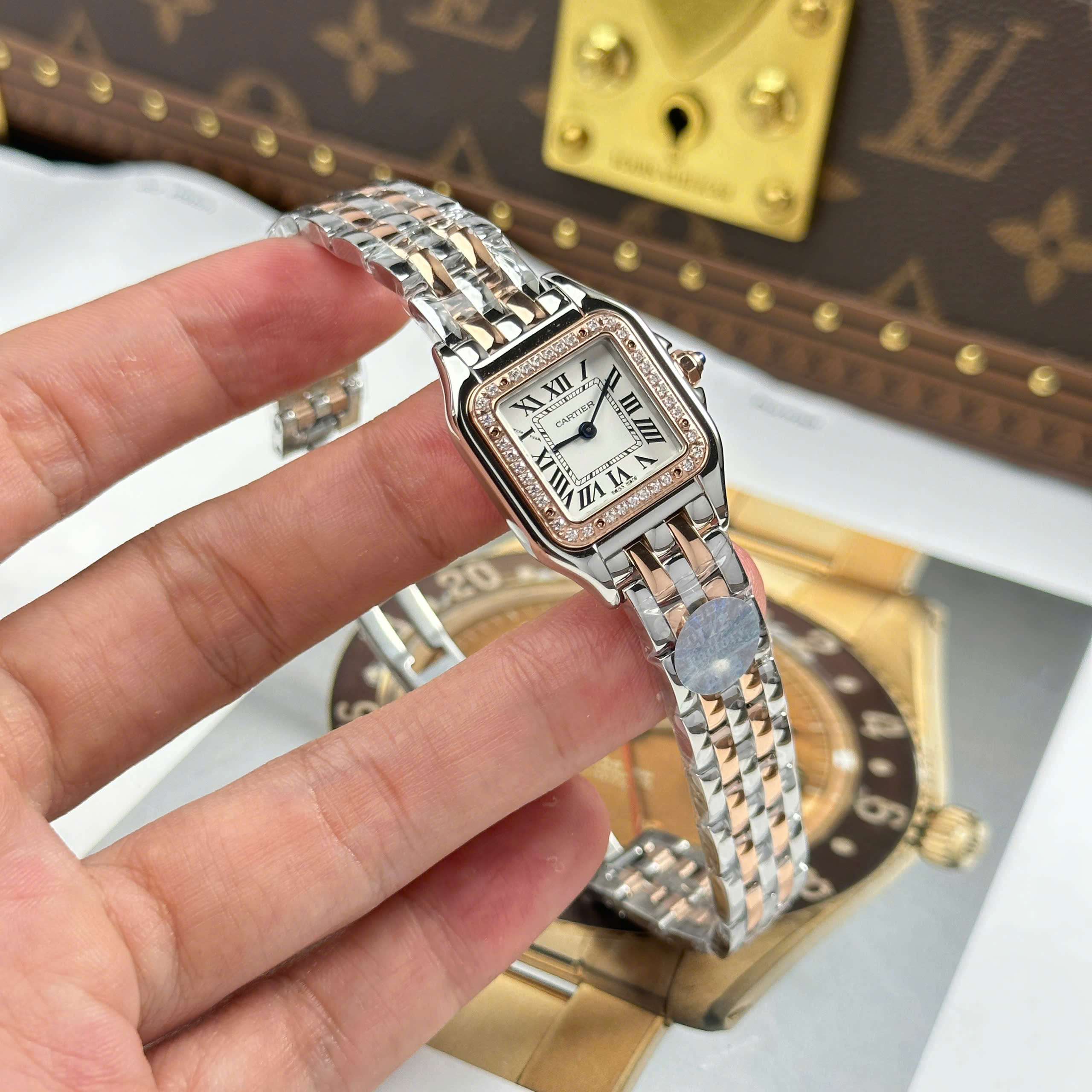 Đồng Hồ Nữ Cartier Panthere W3PN0006 Demi Vàng Hồng 23x30mm Replica 1:1