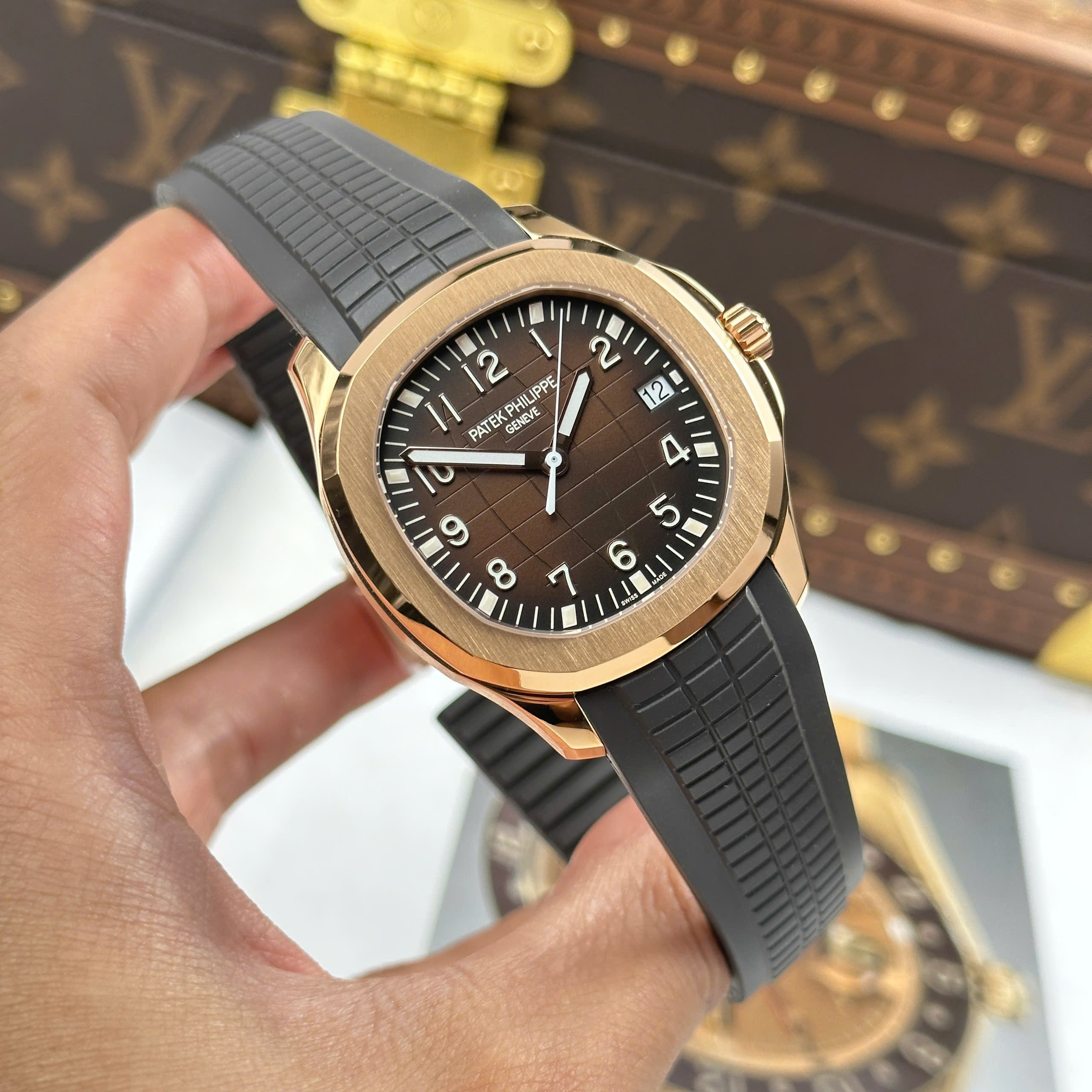 Đồng Hồ Patek Philippe Aquanaut 5167R 40mm Replica 1:1 3k Factory
