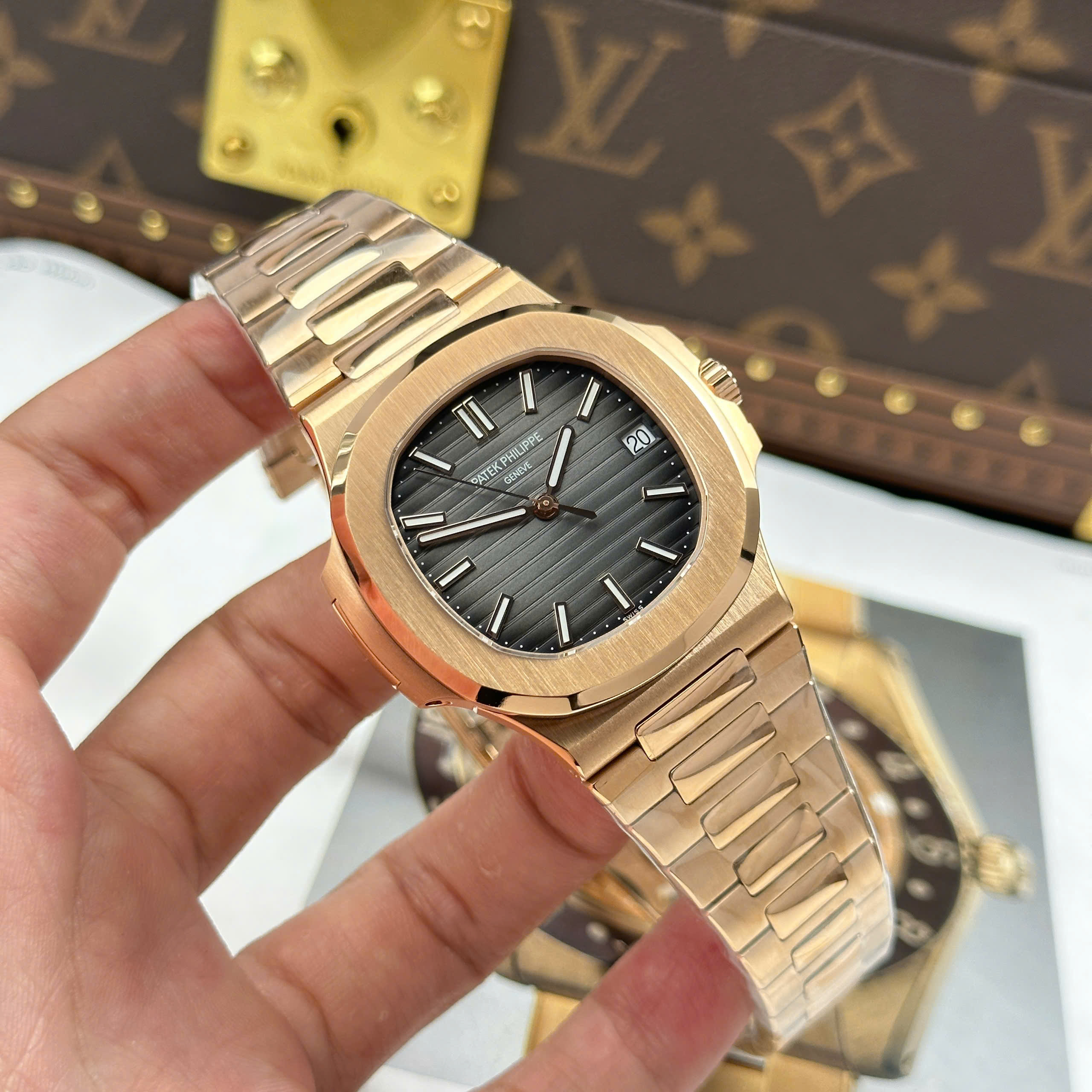 Đồng Hồ Patek Philippe Nautilus 5711/1R 40mm Replica 1:1 3K Factory