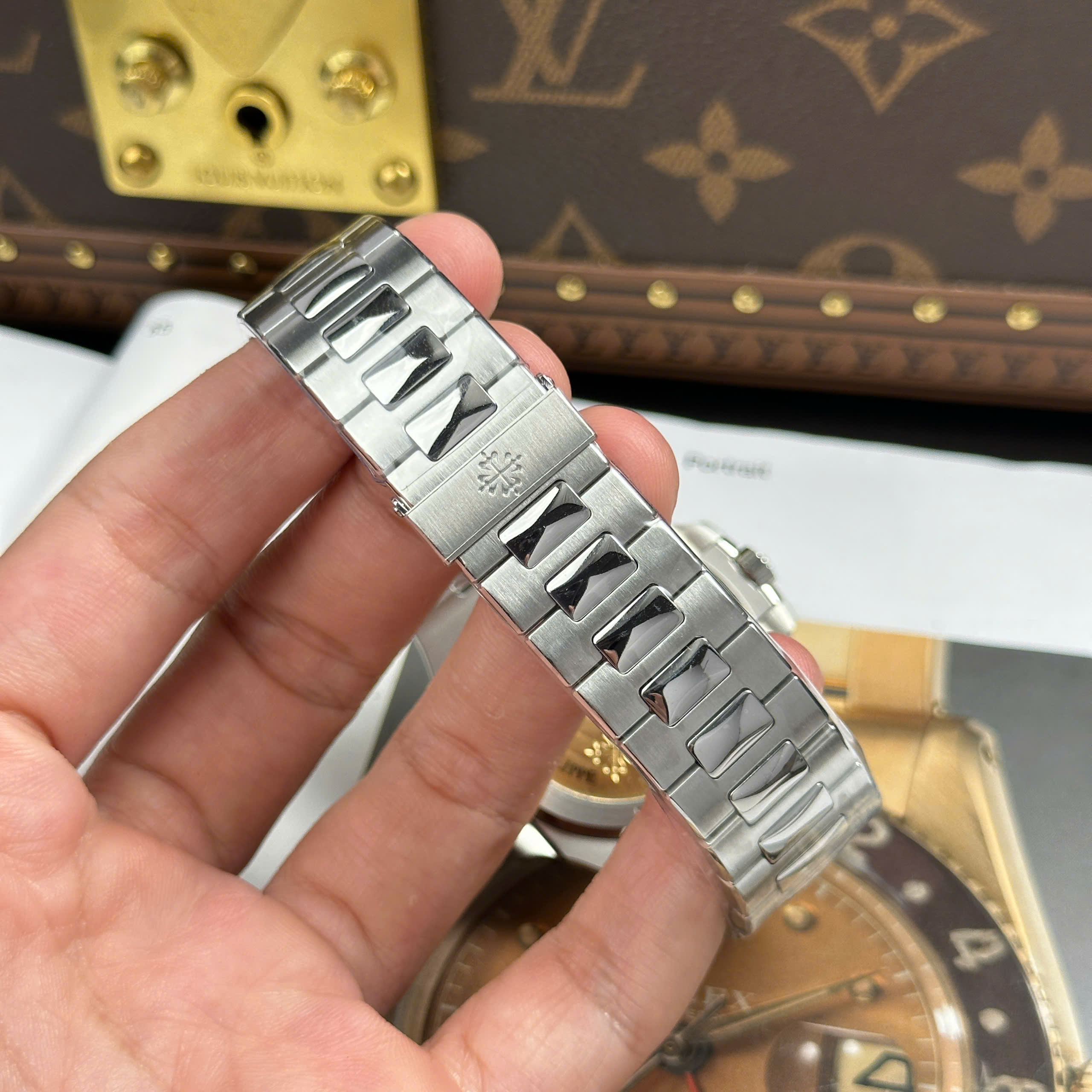 Đồng Hồ Patek Philippe Nautilus 5711 Tiffany & Co 40mm Replica 1:1 3K Factory