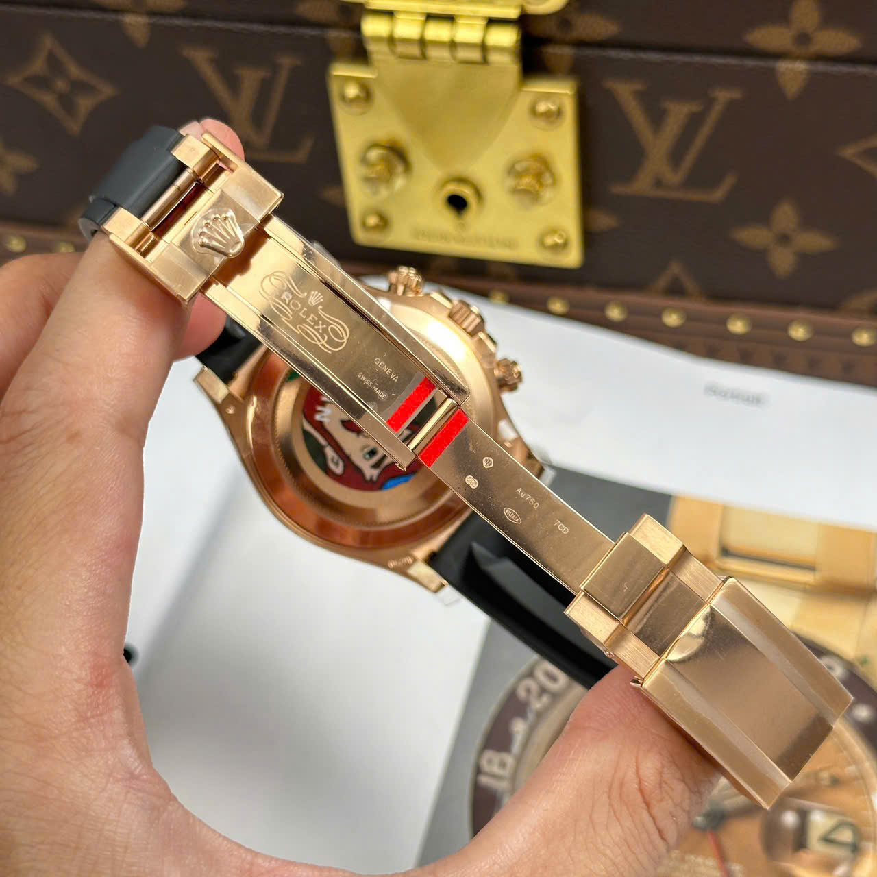 Đồng Hồ Rolex Cosmograph Daytona 40mm M116515LN Replica 1:1 Clean Factory
