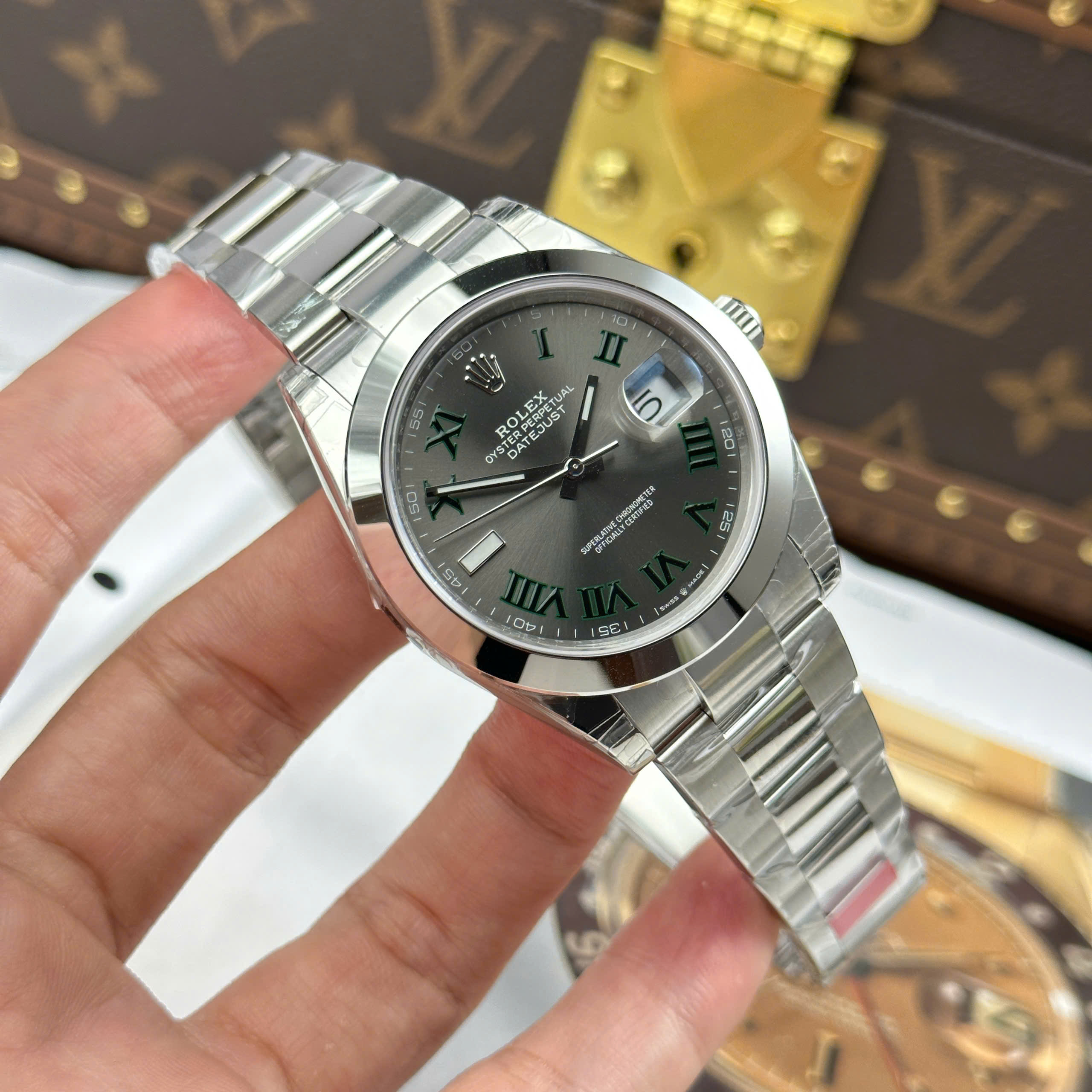 Đồng Hồ Rolex Datejust 41mm M126300 Mặt Số Wimbledon Replica 1:1 VSF Factory