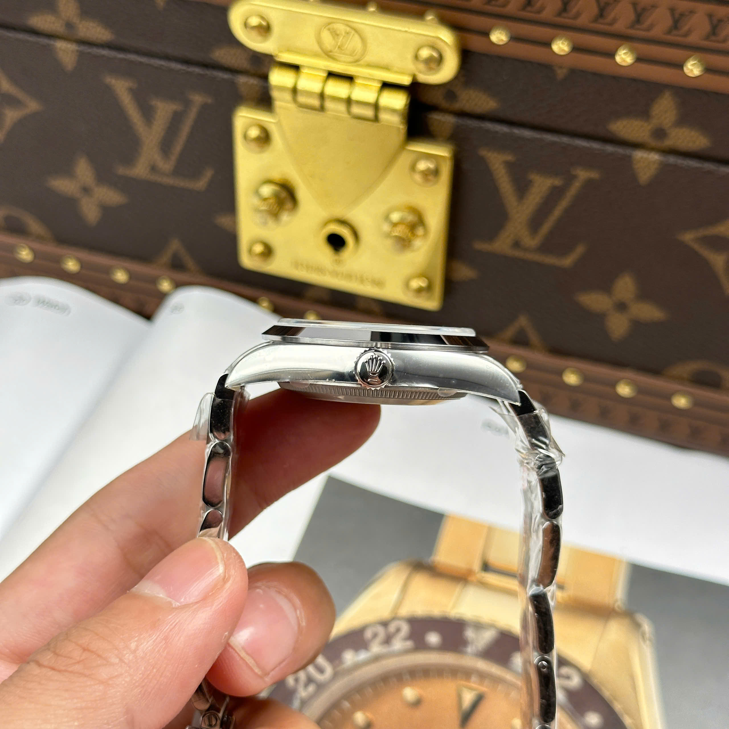 Đồng Hồ Rolex Explorer 36mm M124270 Mặt Số Đen Replica 1:1 Clean Factory