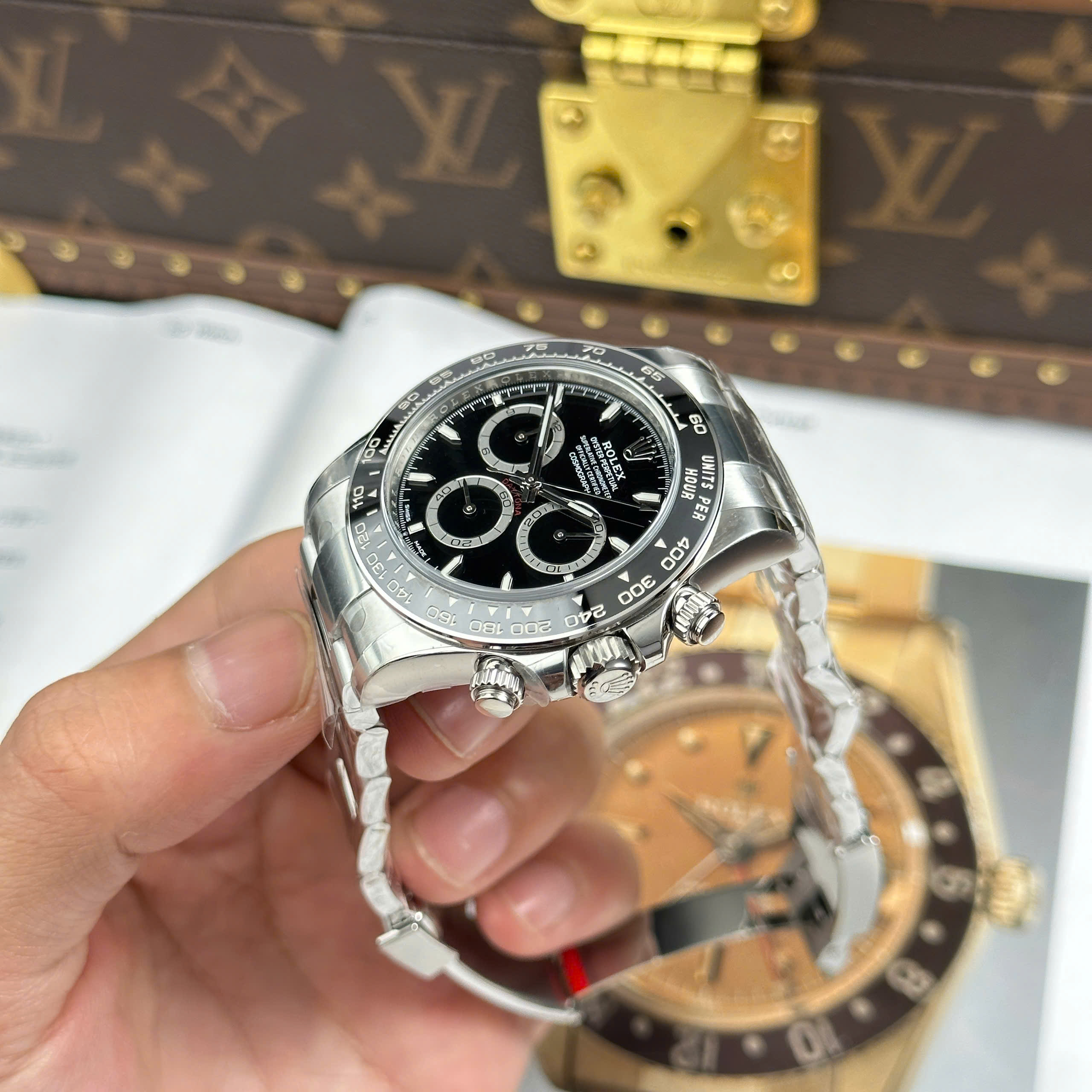 Đồng Hồ Rolex Cosmograph Daytona 126500LN 40mm Mặt Số Đen Replica 1:1 Clean Factory