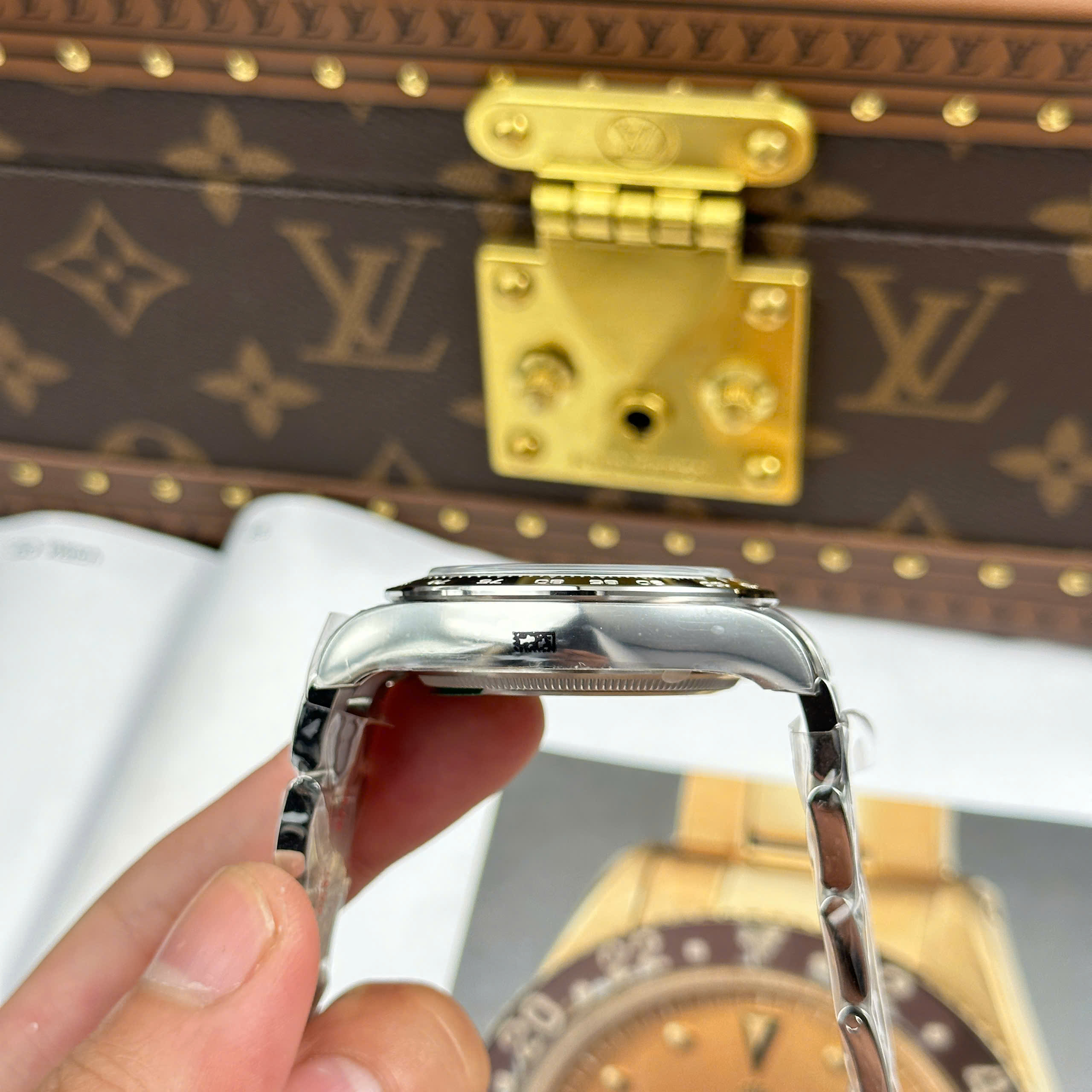 Đồng Hồ Rolex Cosmograph Daytona 126500LN 40mm Mặt Số Đen Replica 1:1 Clean Factory