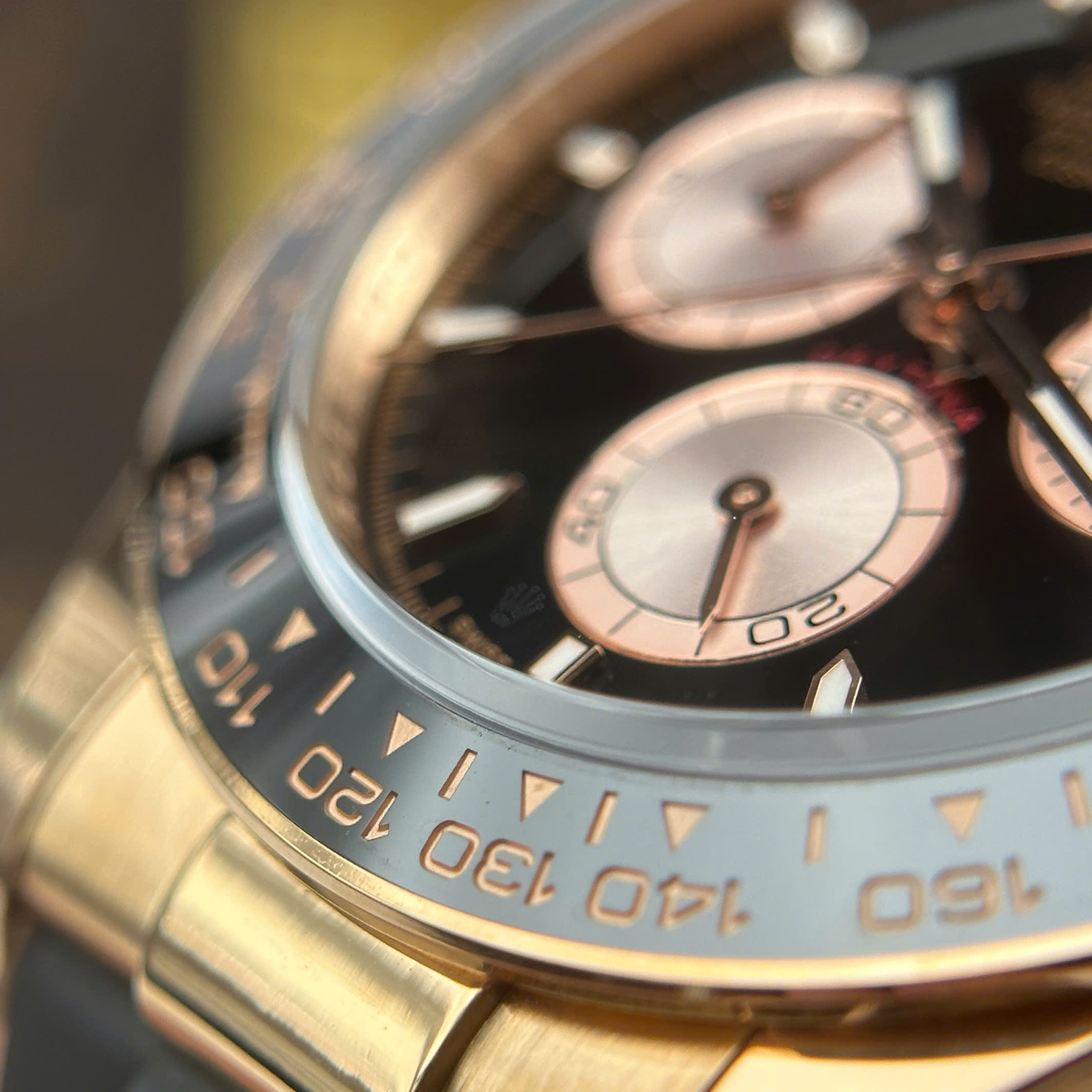 Đồng Hồ Rolex Cosmograph Daytona 126515LN Mặt Số Đen 40mm Replica 1:1