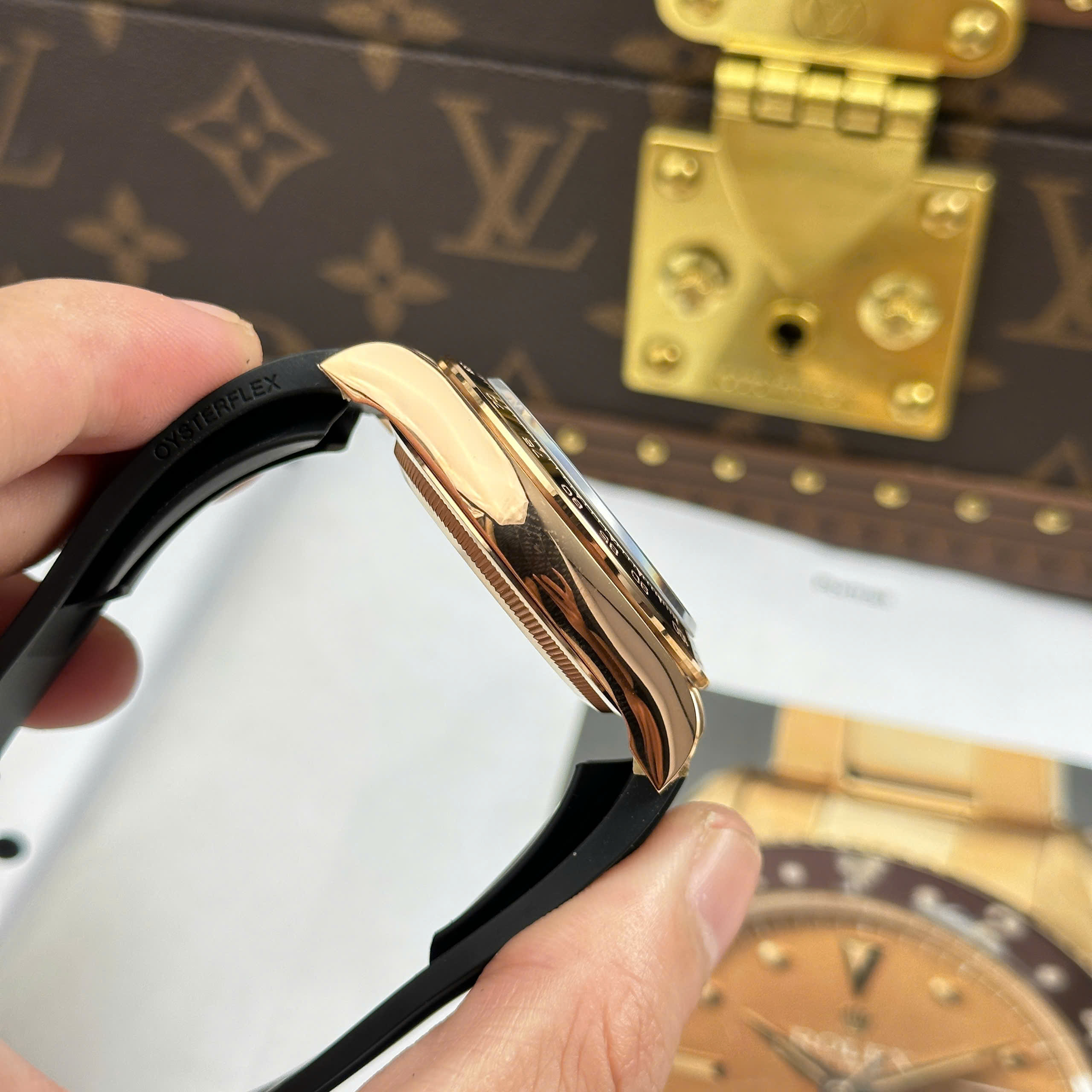 Đồng Hồ Rolex Cosmograph Daytona 126515LN Mặt Số Đen 40mm Replica 1:1