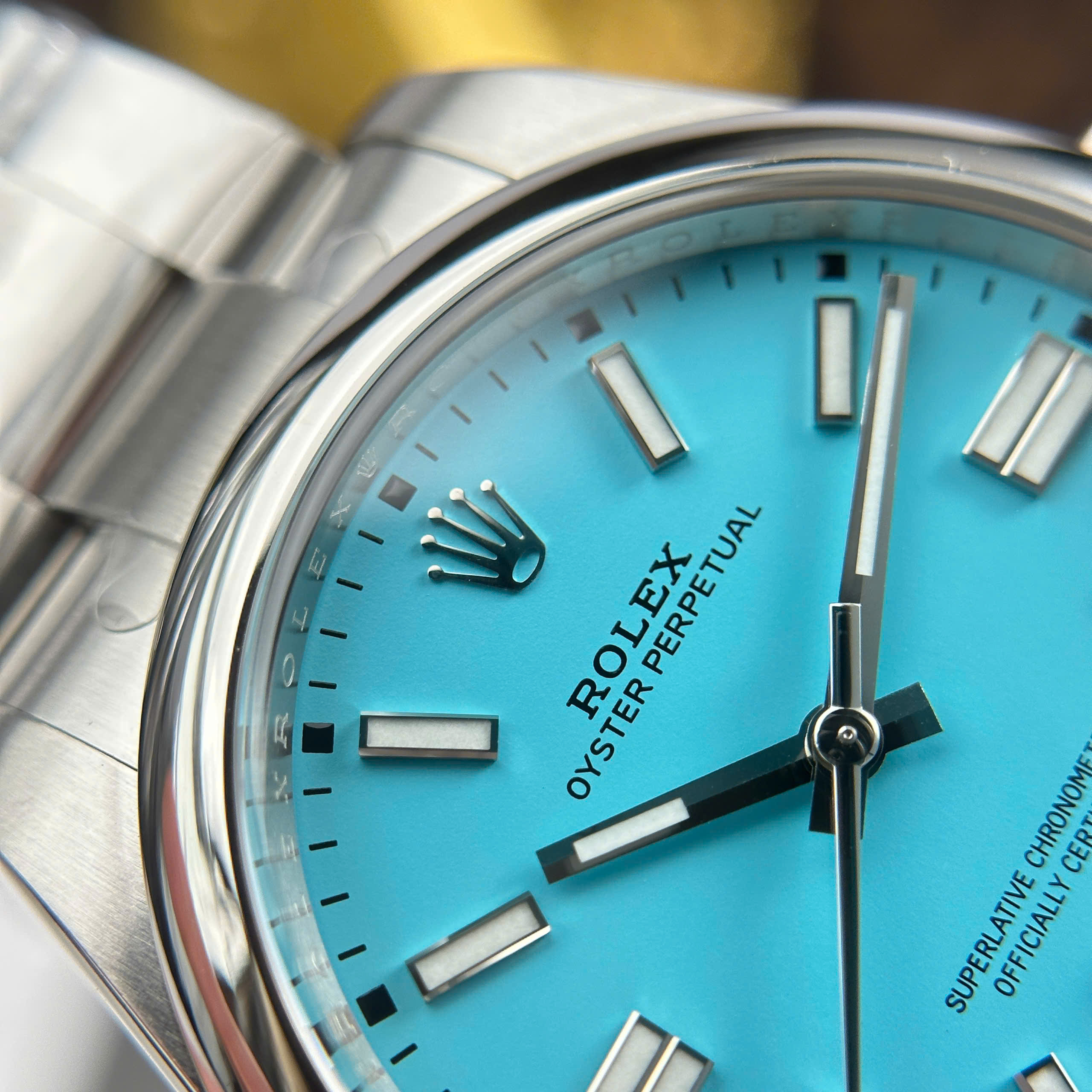 Đồng Hồ Rolex Oyster Perpetual 41mm M124300 Mặt Số Xanh Ngọc Lam Replica 1:1 Clean Factory
