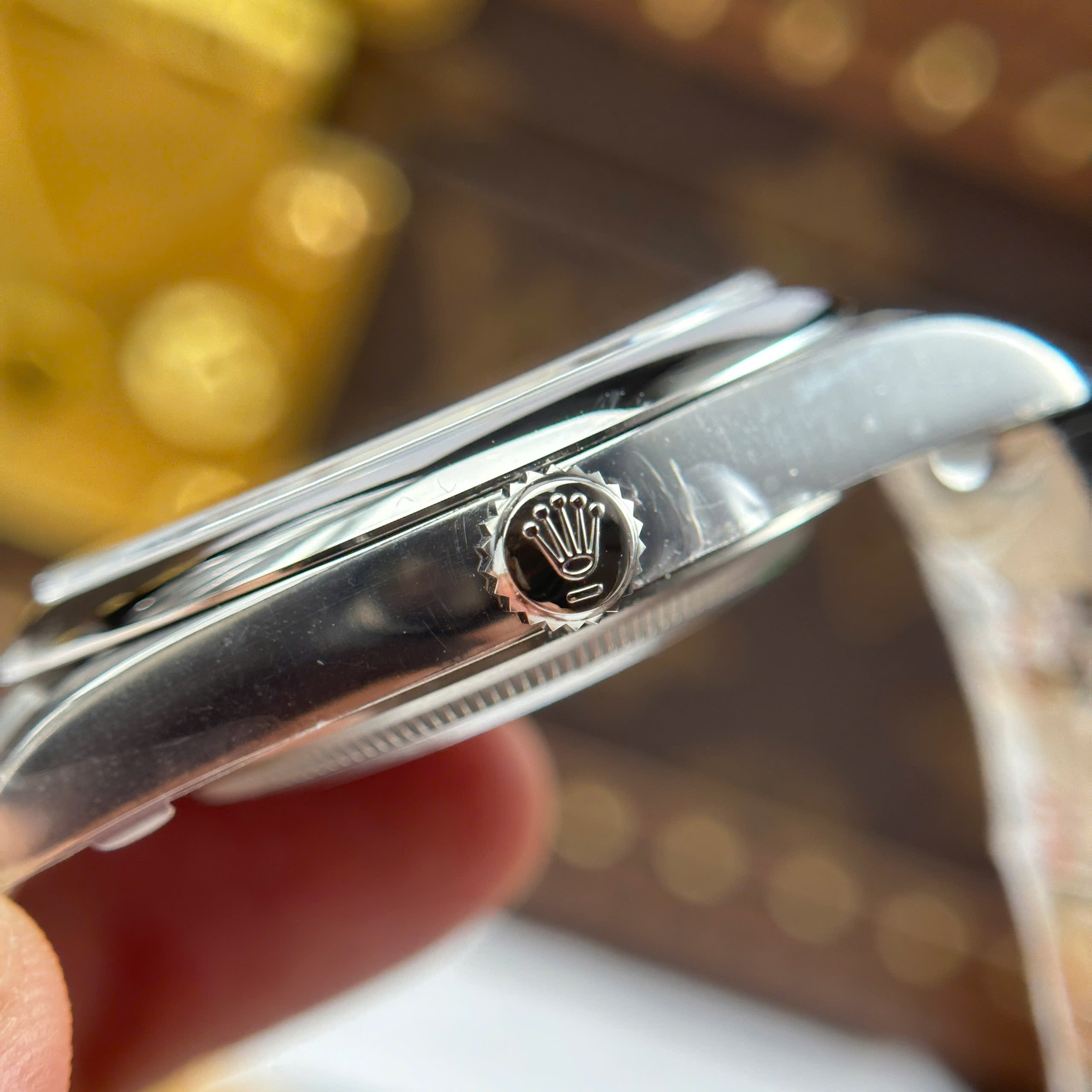 Đồng Hồ Rolex Oyster Perpetual 41mm M124300 Mặt Số Xanh Ngọc Lam Replica 1:1 Clean Factory