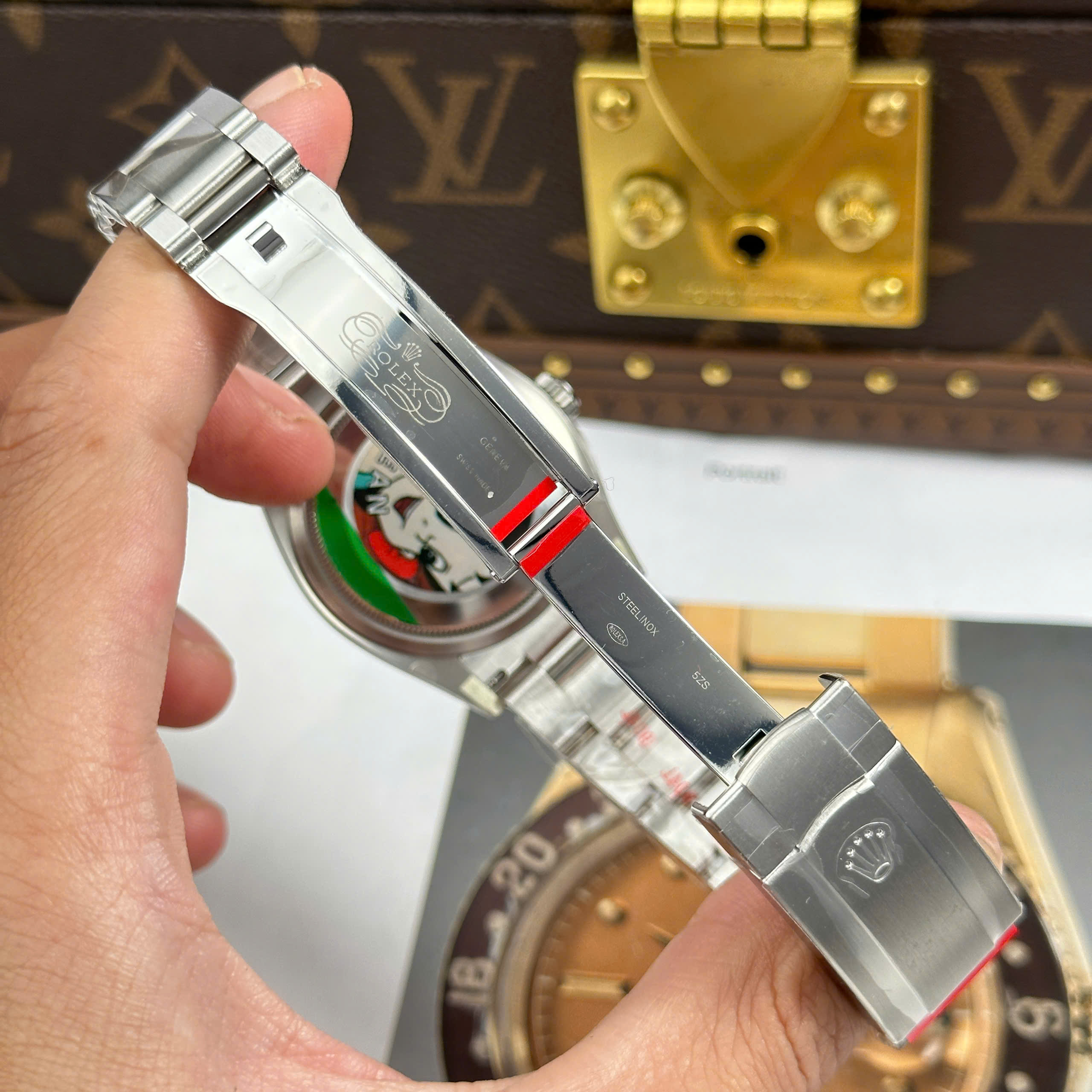 Đồng Hồ Rolex Oyster Perpetual 36mm 124300 Mặt Số Xanh Lá Replica 1:1 Clean Factory