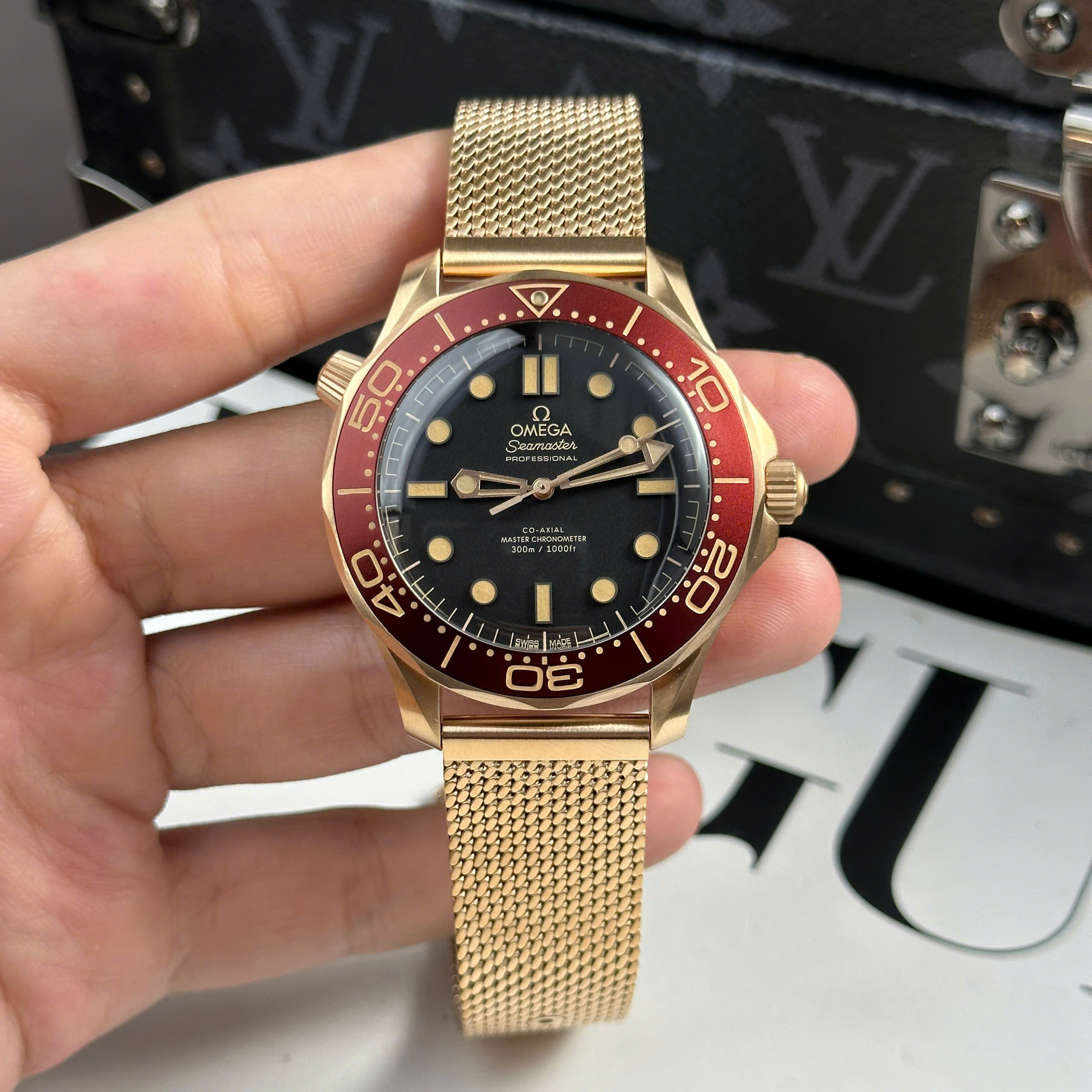 Đồng Hồ Omega Seamaster Driver 300M Co-Axial Master Chronometer 42mm Rep 1:1 VSF Factory