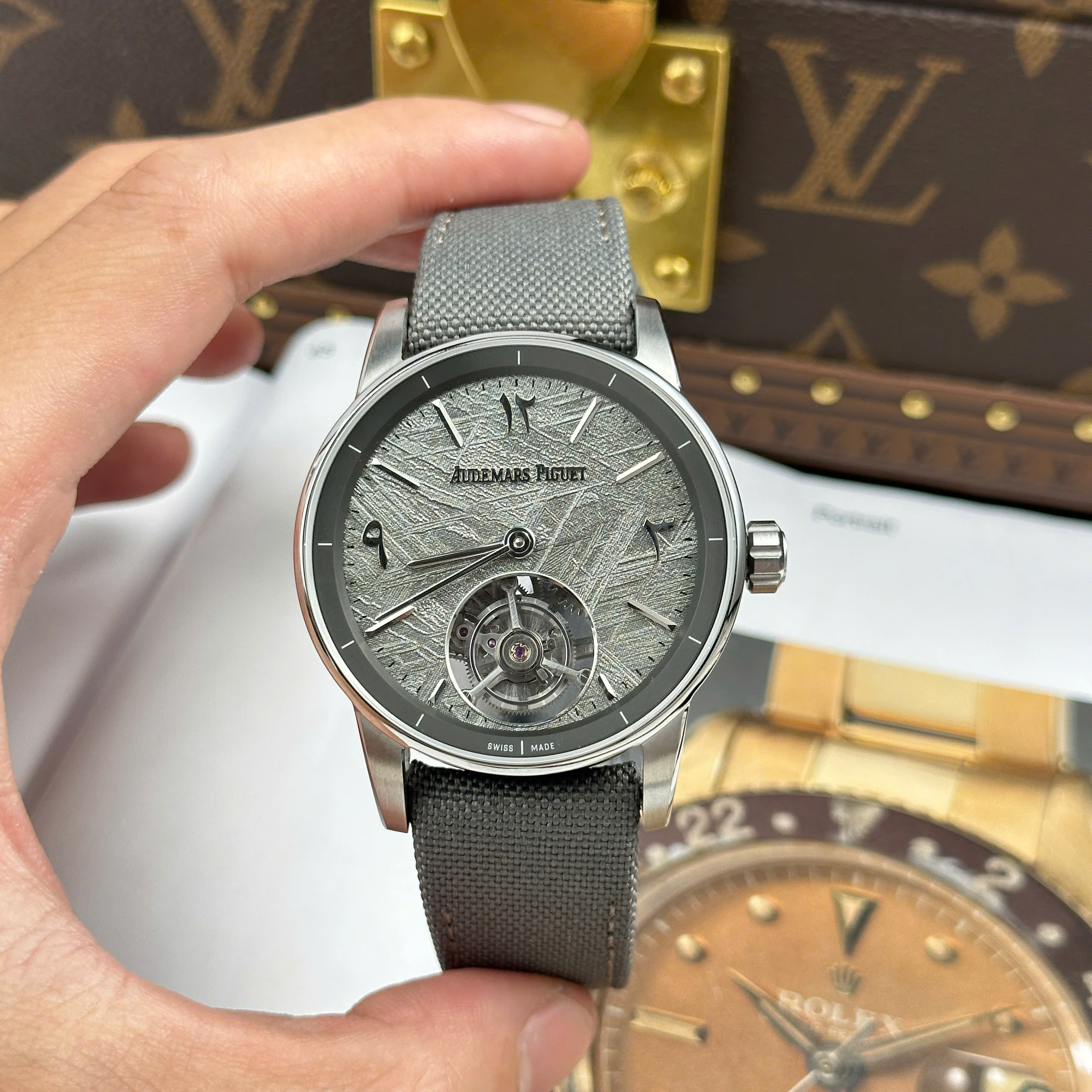 Đồng Hồ Audemars Piguet Code 11.59 ref.26396 Tourbillon Mặt Số Thiên Thạch 41mm Replica 1:1