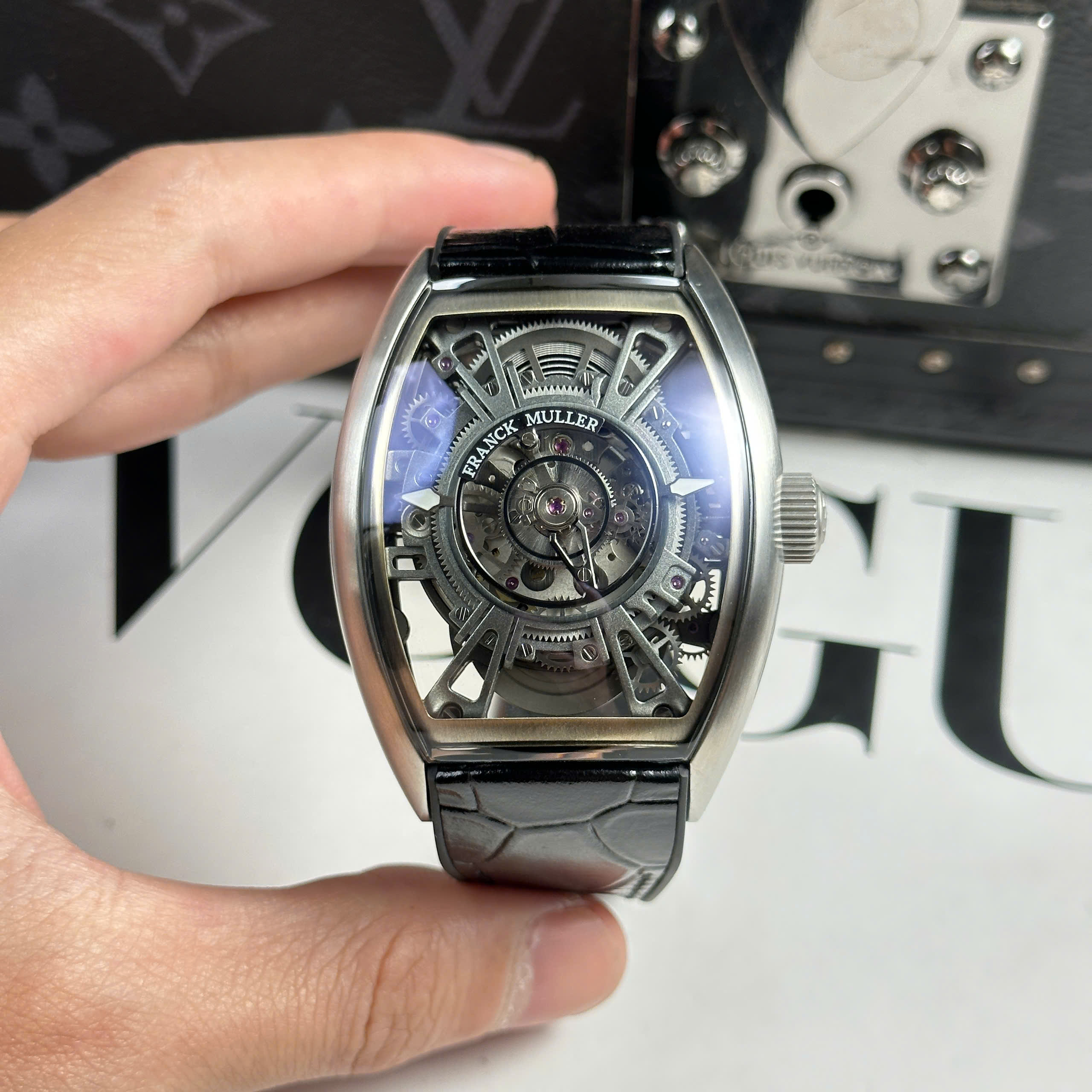 Đồng Hồ Franck Muller Curvex CX Grand Central Tourbillon Mặt Số Skeleton 36mm x 53.1mm Replica 1:1