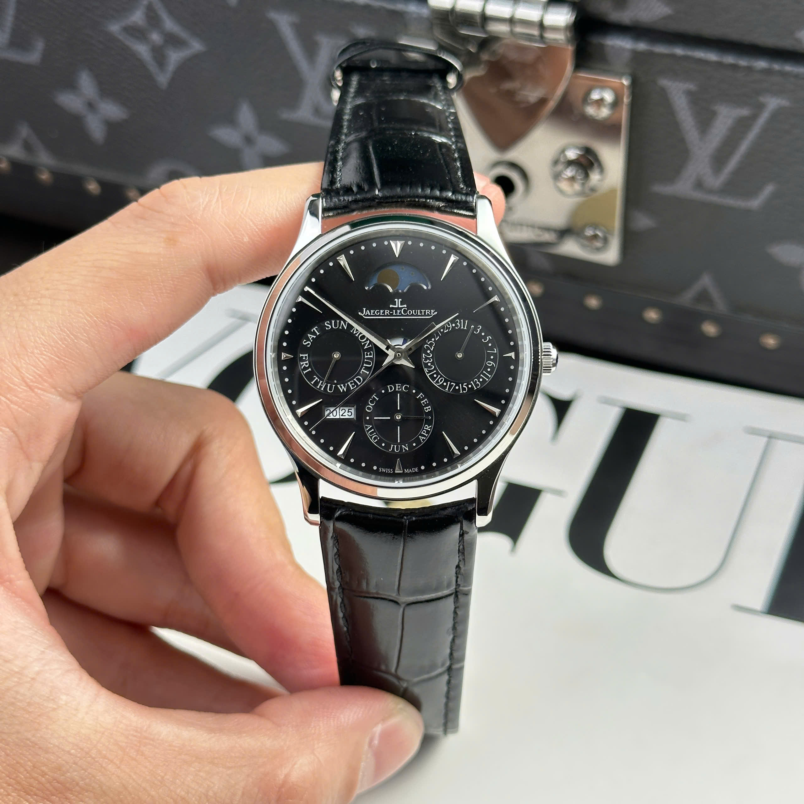 Đồng Hồ Jaeger LeCoultre Master Ultrathin Perpetual Calendar Replica 1:1 39mm VR Factory