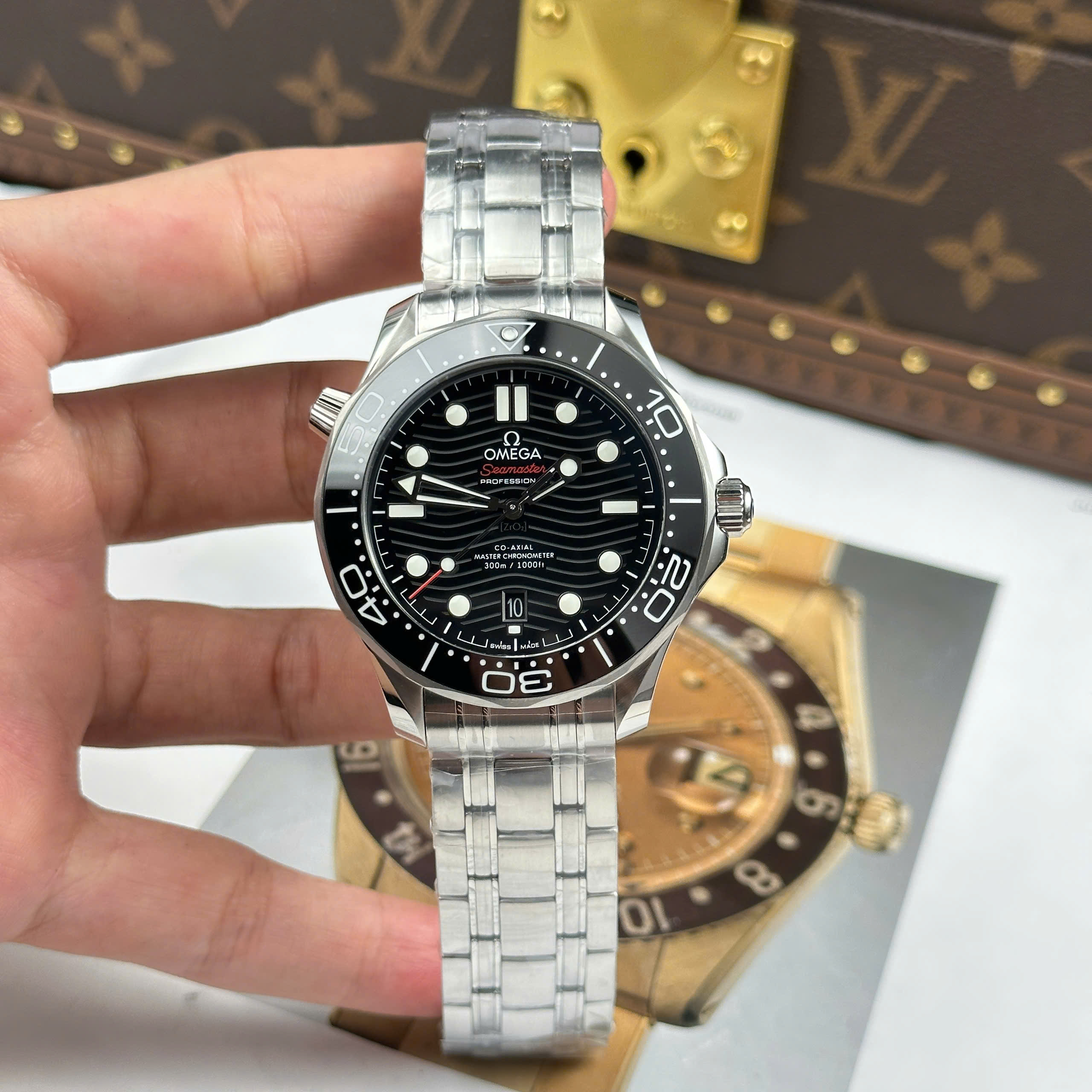 Đồng Hồ Omega Seamaster Diver 300 Mặt Số Đen 42mm Replica 1:1 VS Factory