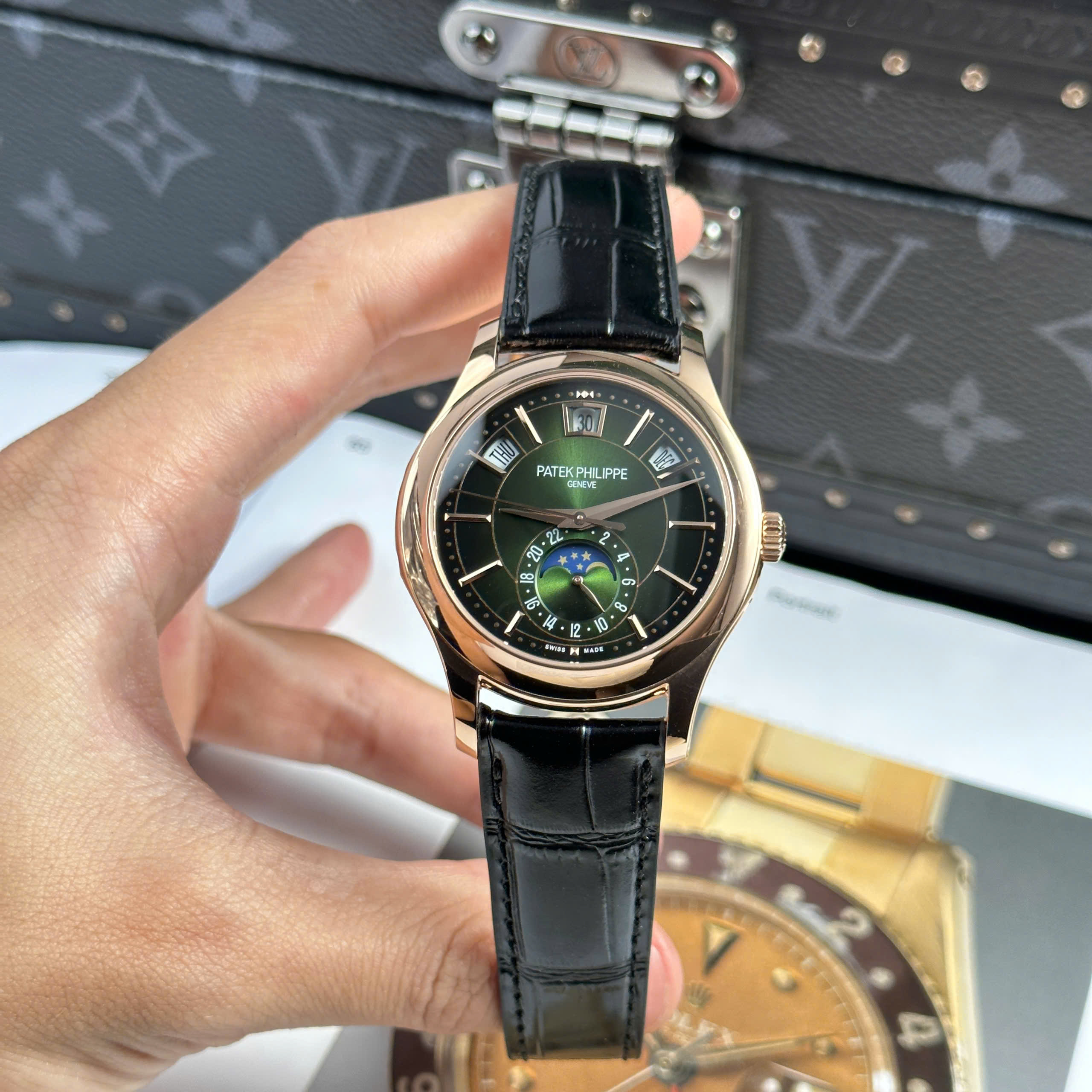 Đồng Hồ Patek Philippe Complications 5205G 40mm Rep 1:1 Cao Cấp KM Factory