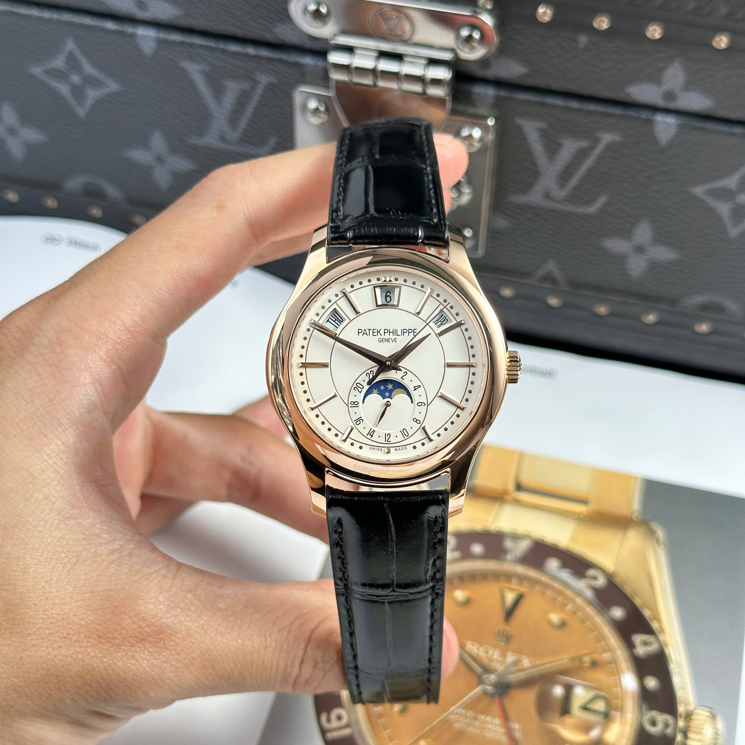 Đồng Hồ Patek Philippe Complications 5205G 40mm Rep 1:1 Cao Cấp KM Factory