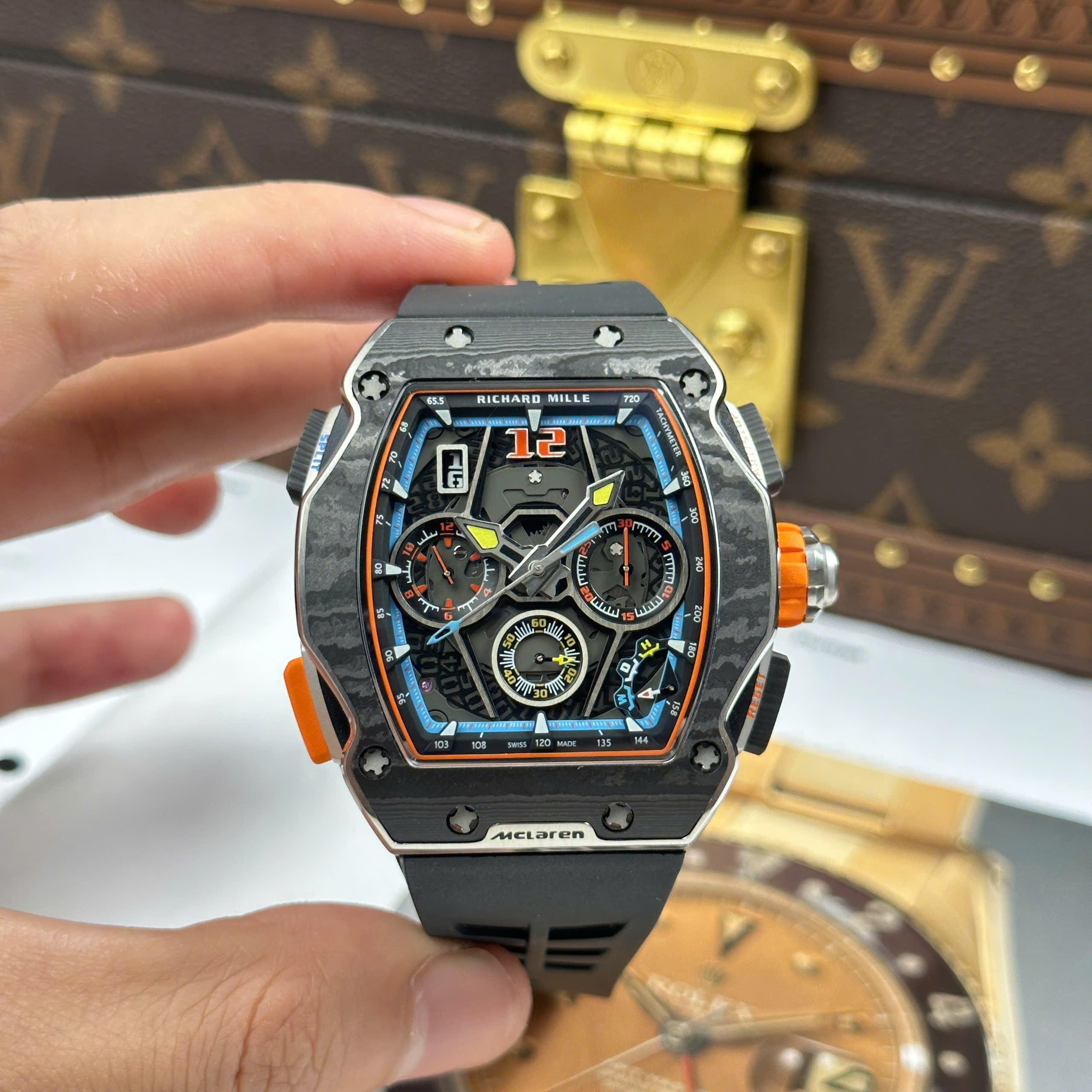 Đồng Hồ Richard Mille RM65-01 Mclaren Chronograph Vỏ Carbon Replica 1:1 44.5mm x 49.9mm