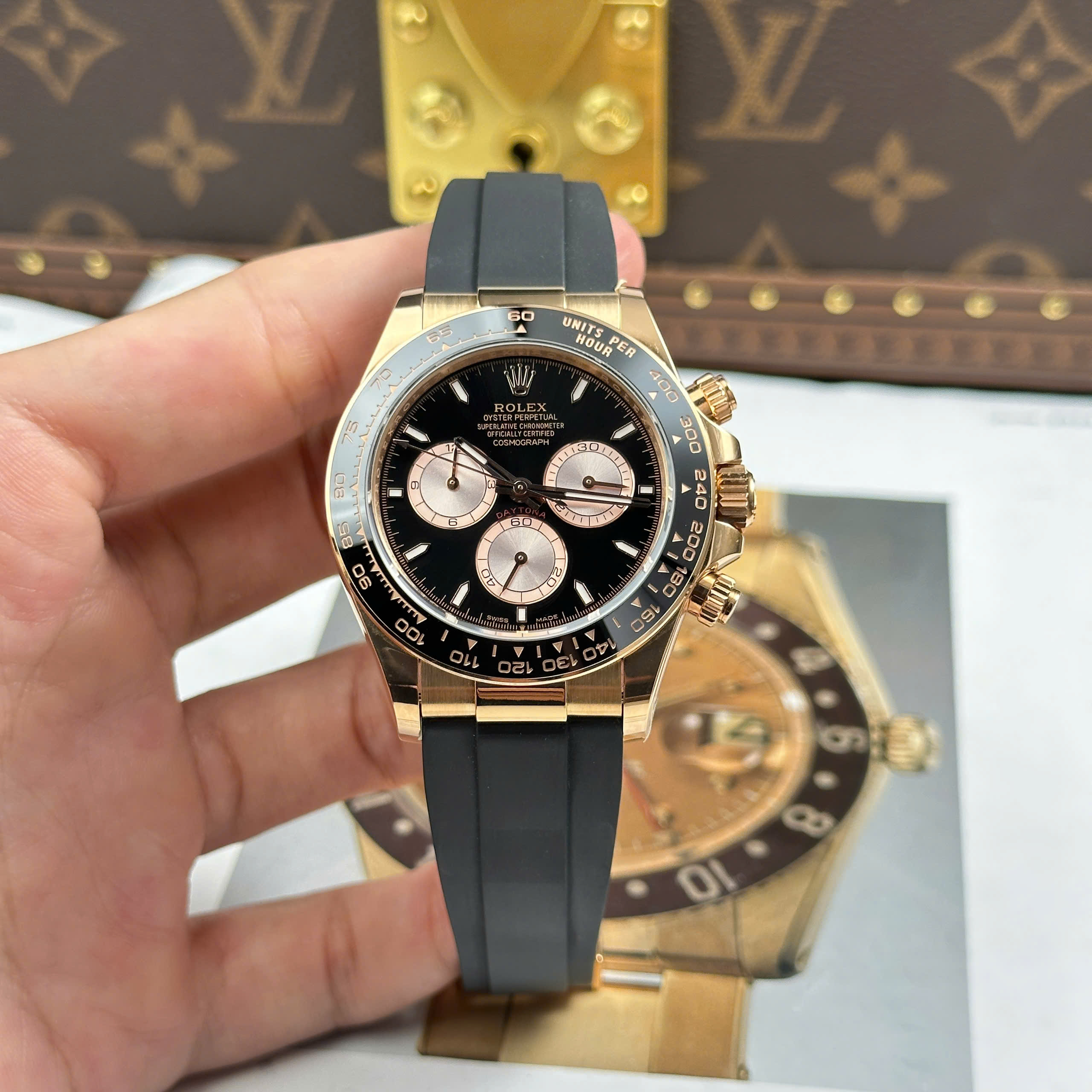 Đồng Hồ Rolex Cosmograph Daytona 126515LN Mặt Số Đen 40mm Replica 1:1