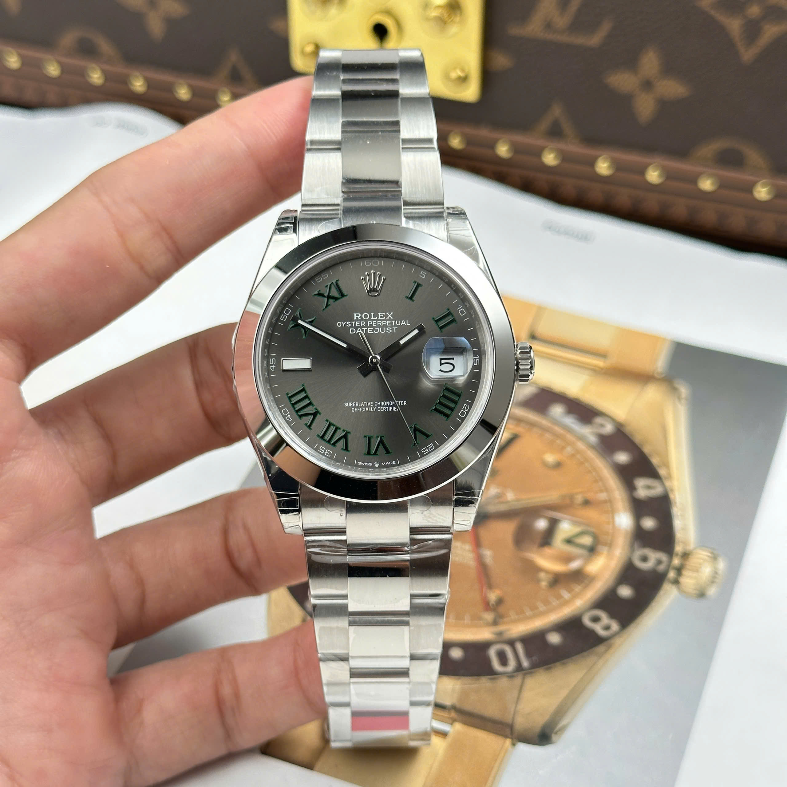Đồng Hồ Rolex Datejust 41mm M126300 Mặt Số Wimbledon Replica 1:1 VSF Factory