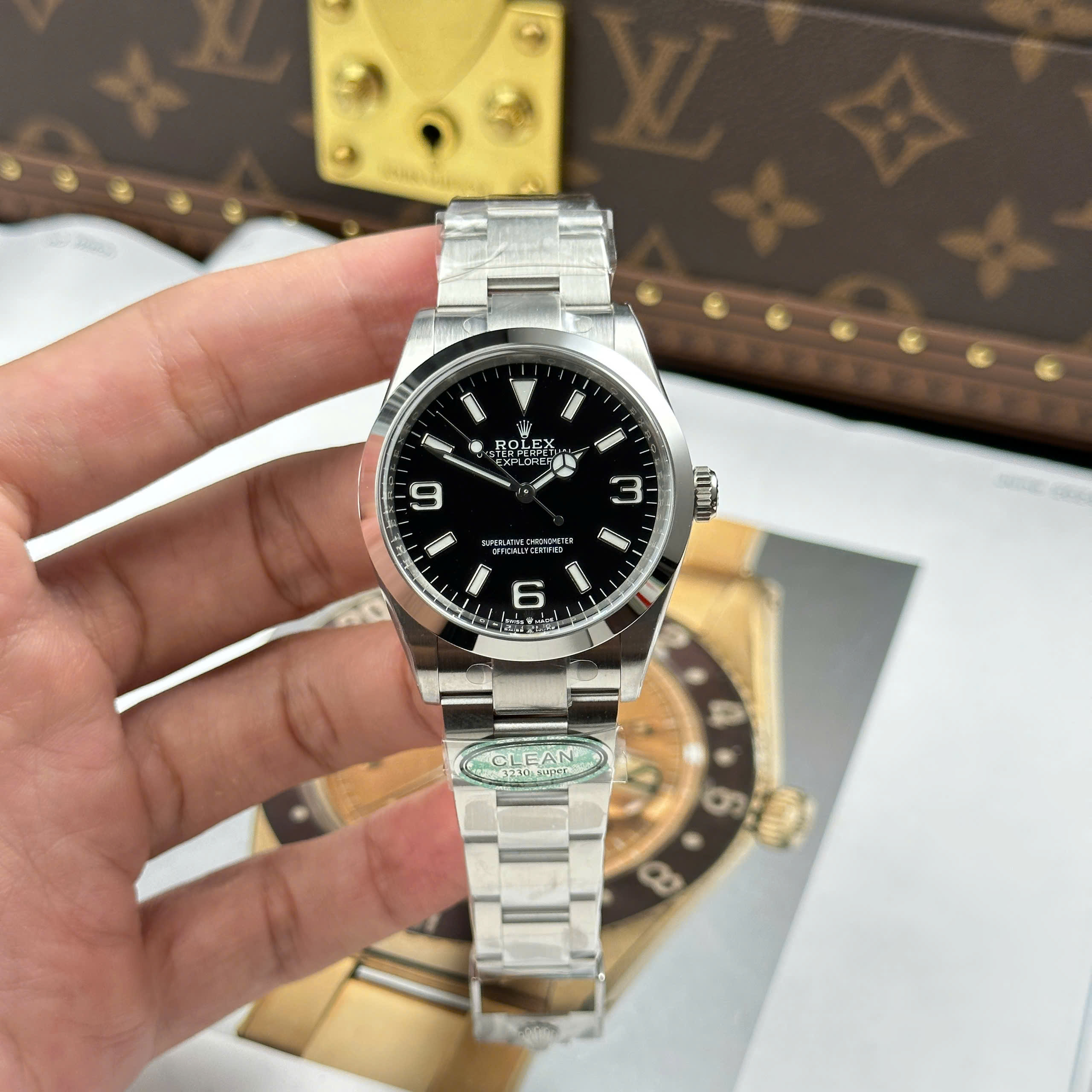 Đồng Hồ Rolex Explorer 36mm M124270 Mặt Số Đen Replica 1:1 Clean Factory