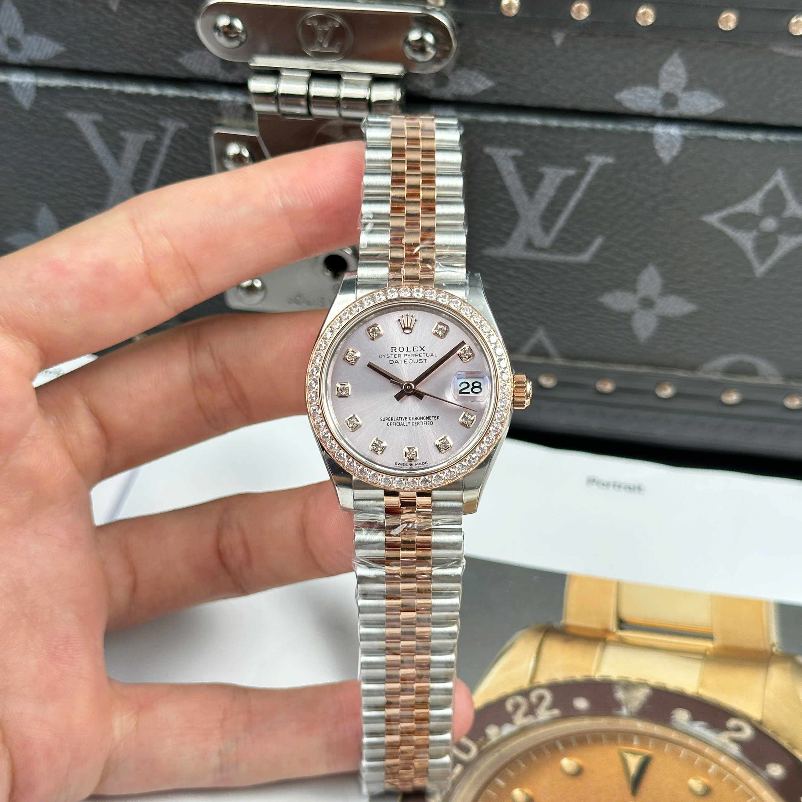 Đồng Hồ Rolex Lady Datejust 31mm 278384 Rep 1:1 Viền Đính Đá CZ THB Factory