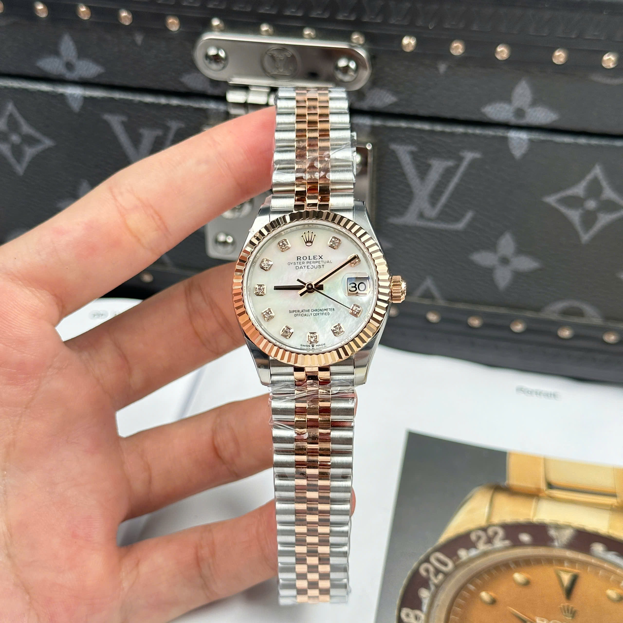 Đồng Hồ Rolex Lady Datejust 31mm Mặt Khảm Trai Rep 1:1 Cao Cấp THB Factory