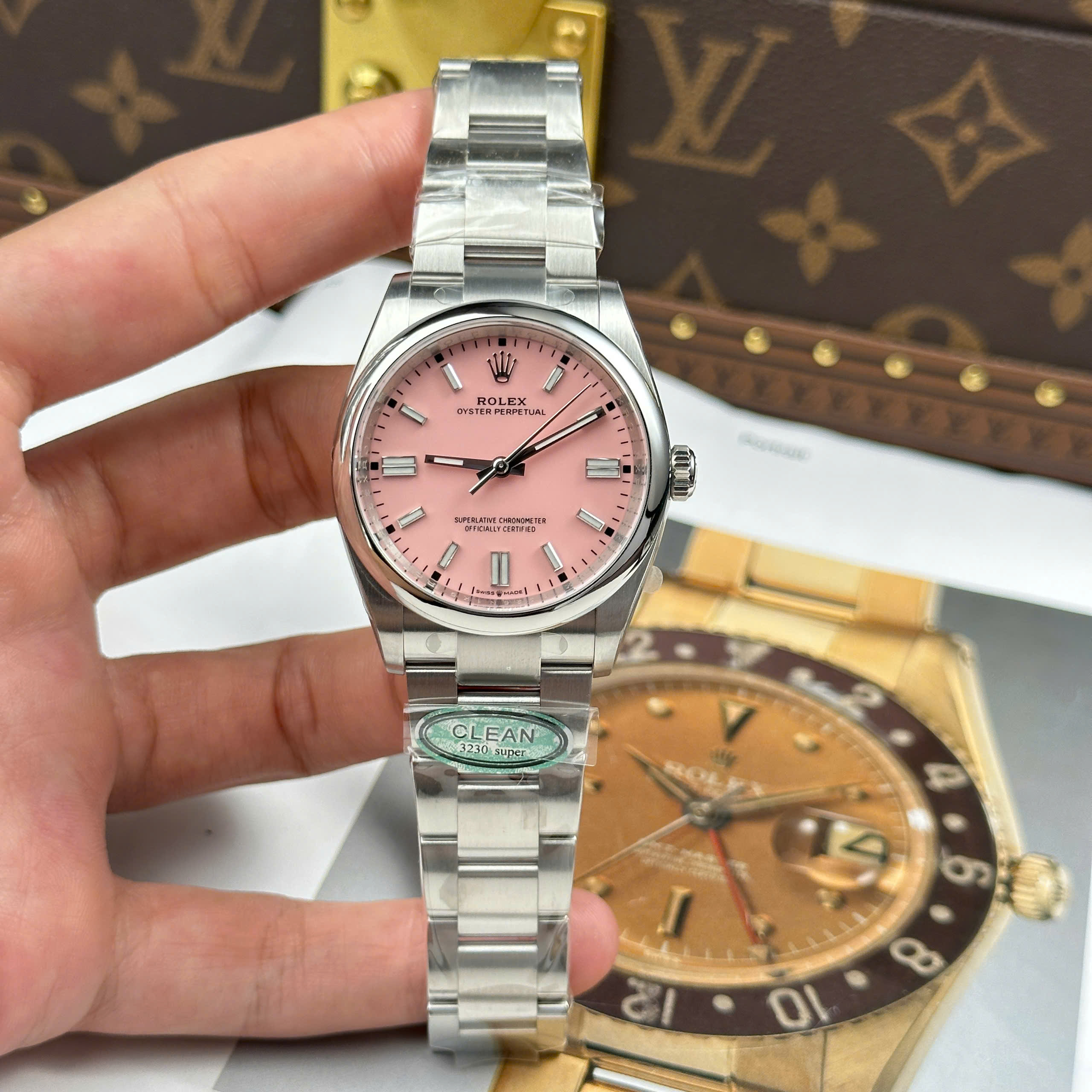 Đồng Hồ Rolex Oyster Perpetual 36mm 126000 Mặt Số Hồng Candy Replica 1:1 Clean Factory
